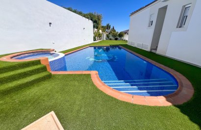 Resale - Villa - Torrevieia - Los Balcones