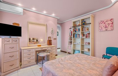 Resale - Villa - Torrevieia - La Mata