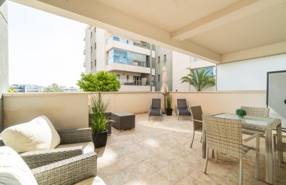 Resale - Apartment / flat - Orihuela Costa - Los Dolses