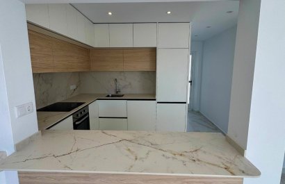 Resale - Villa - Torrevieia - Los Balcones
