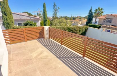 Resale - Villa - Torrevieia - Los Balcones