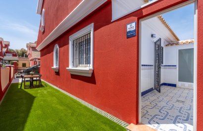 Resale - Villa - Villamartín - PAU 26