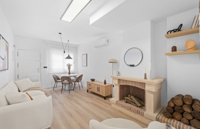 Resale - Villa - Villamartín - PAU 26