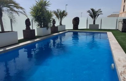 Resale - Villa - Orihuela - Entre Naranjos Vistabella Golf
