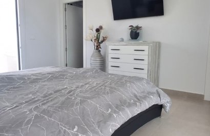 Resale - Villa - Orihuela - Entre Naranjos Vistabella Golf