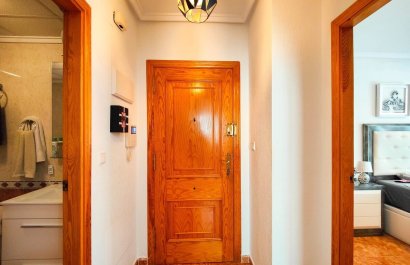 Resale - Apartment / flat - Torrevieia - Playa del Cura