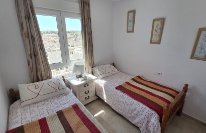 Resale - Apartment / flat - Villamartín - PAU 8