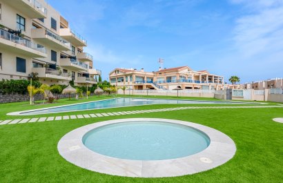 Resale - Apartment / flat - Orihuela Costa - La Zenia