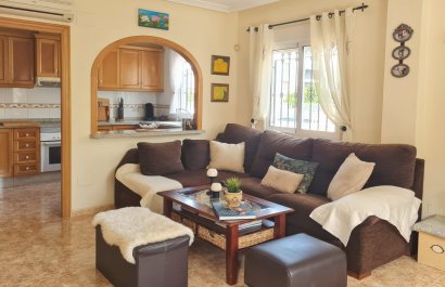 Resale - Villa - Orihuela Costa - Los Dolses