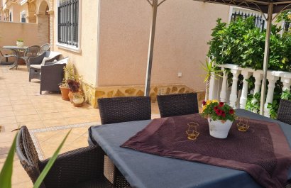 Resale - Villa - Orihuela Costa - Los Dolses