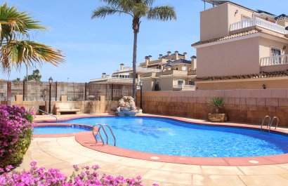 Resale - Villa - Orihuela Costa - Los Dolses