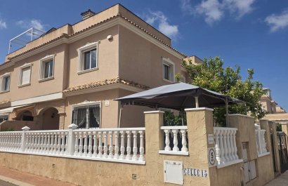 Resale - Villa - Orihuela Costa - Los Dolses