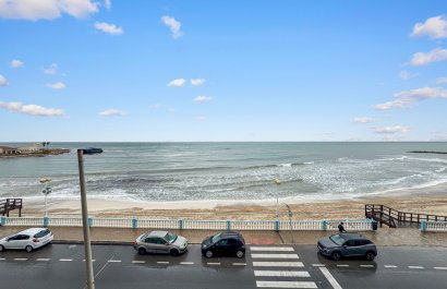 Resale - Apartment / flat - Torrevieia - Playa de los Locos
