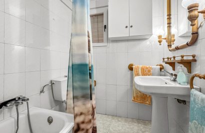 Resale - Apartment / flat - Torrevieia - Playa de los Locos