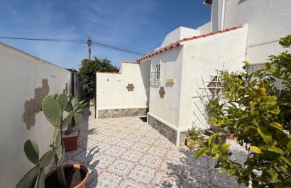 Resale - Townhouse / Duplex / Corner - Torrevieia - Costa Blanca