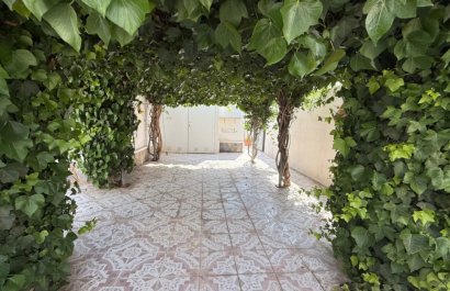 Resale - Townhouse / Duplex / Corner - Torrevieia - Costa Blanca