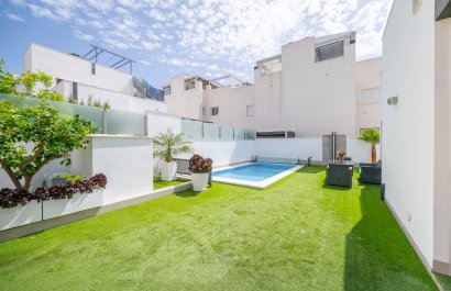 Resale - Villa - Torrevieia - Torrevieja