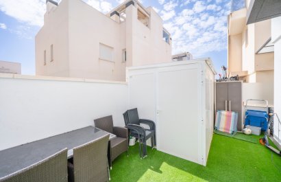 Resale - Villa - Torrevieia - Torrevieja