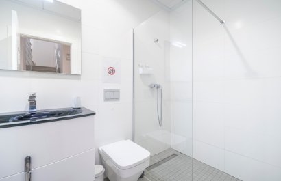 Resale - Villa - Torrevieia - Torrevieja