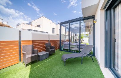 Resale - Villa - Torrevieia - Torrevieja