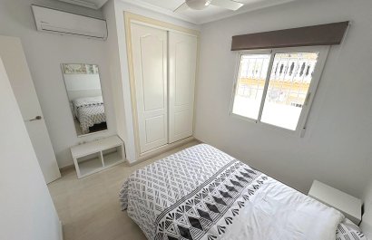 Resale - Townhouse / Duplex / Corner - Ciudad Quesada - Benimar