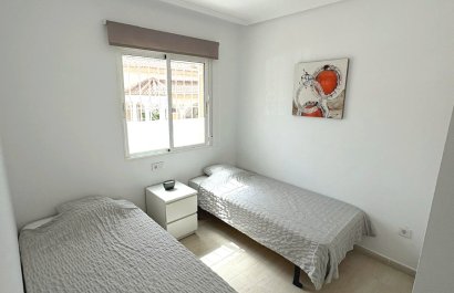 Resale - Townhouse / Duplex / Corner - Ciudad Quesada - Benimar