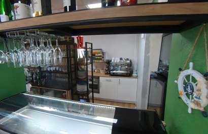 Resale - Commercial - Torrevieia - Puerto