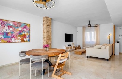 Resale - Townhouse / Duplex / Corner - Alicante - Playa San Juan