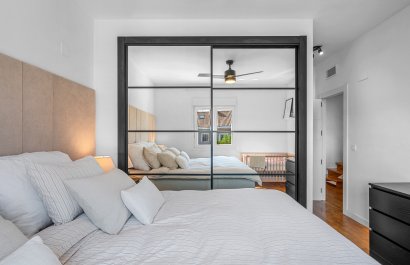 Resale - Townhouse / Duplex / Corner - Alicante - Playa San Juan