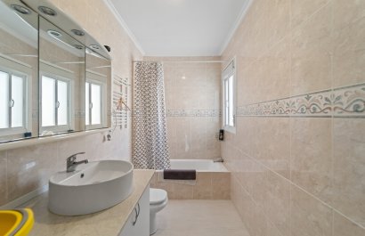 Resale - Villa - Benijofar - Monte Azul