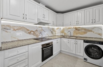 Resale - Apartment / flat - Orihuela Costa - Campoamor