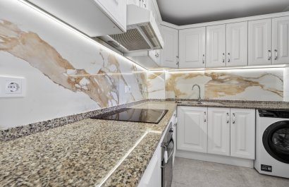 Resale - Apartment / flat - Orihuela Costa - Campoamor