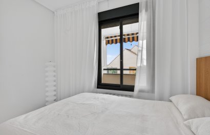 Resale - Apartment / flat - Orihuela Costa - Campoamor