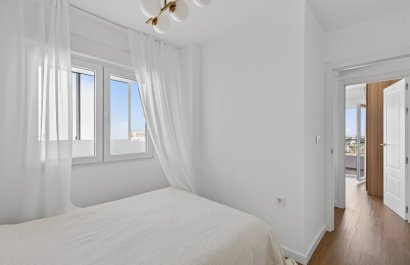 Resale - Apartment / flat - Orihuela Costa - Punta Prima