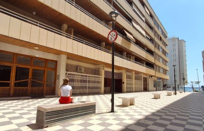 Resale - Apartment / flat - Torrevieia - Playa Acequion