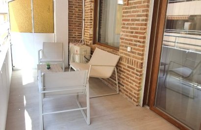 Resale - Apartment / flat - Torrevieia - Playa Acequion