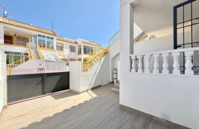 Resale - Townhouse / Duplex / Corner - Torrevieia - Parque de las Naciones
