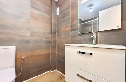 Resale - Townhouse / Duplex / Corner - Torrevieia - Parque de las Naciones