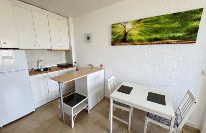 Resale - Apartment / flat - Torrevieia - Torrevieja>Cabo Cervera