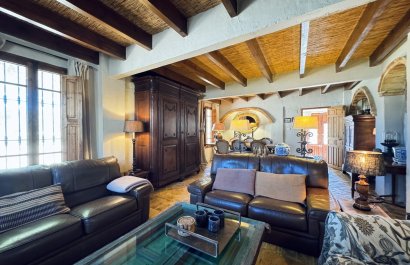 Resale - Villa - Relleu
