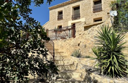 Resale - Villa - Relleu