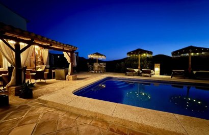 Resale - Villa - Relleu