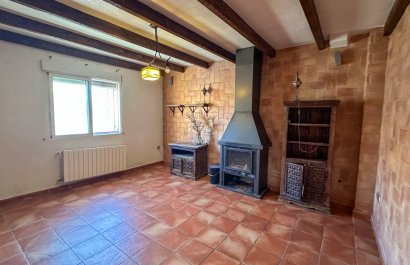 Resale - Townhouse / Duplex / Corner - San Miguel de Salinas