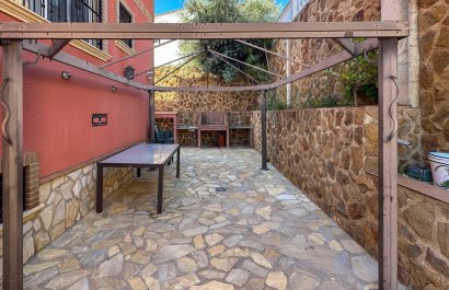 Resale - Townhouse / Duplex / Corner - San Miguel de Salinas