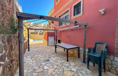 Resale - Townhouse / Duplex / Corner - San Miguel de Salinas