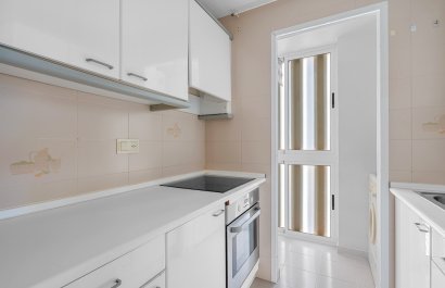 Resale - Apartment / flat - Benidorm