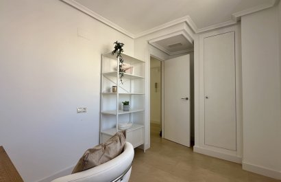 Resale - Apartment / flat - Torrevieia - Torrevieja