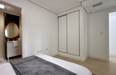 Resale - Apartment / flat - Torrevieia - Torrevieja