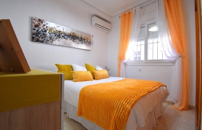 Resale - Villa - Orihuela Costa - Playa Flamenca