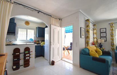 Resale - Villa - Orihuela Costa - Playa Flamenca